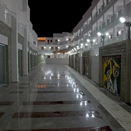 Sunhill Centro Hotel 4*