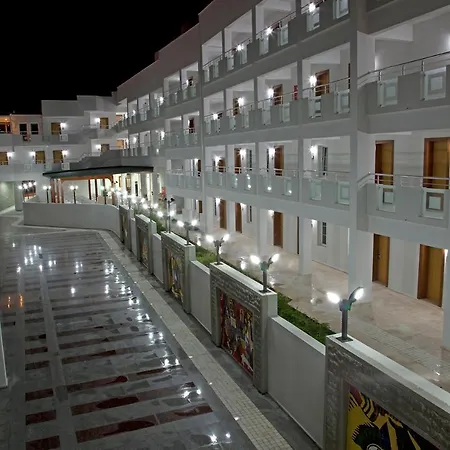 Hotel Sunhill Centro 4*